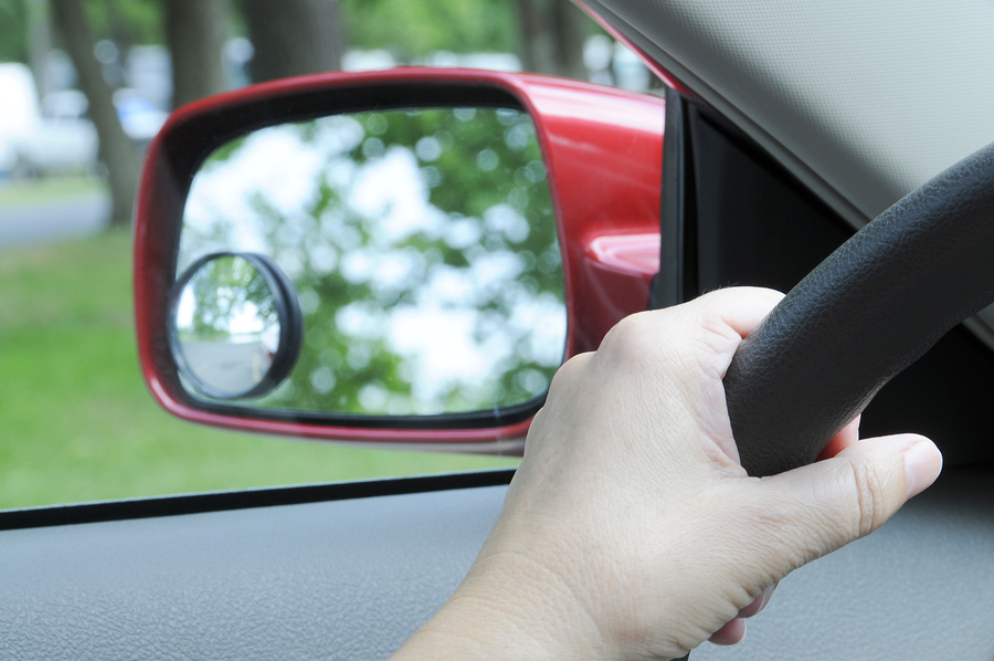How To Properly Use Your Car S Side Mirrors, Mirror Used In Car Side