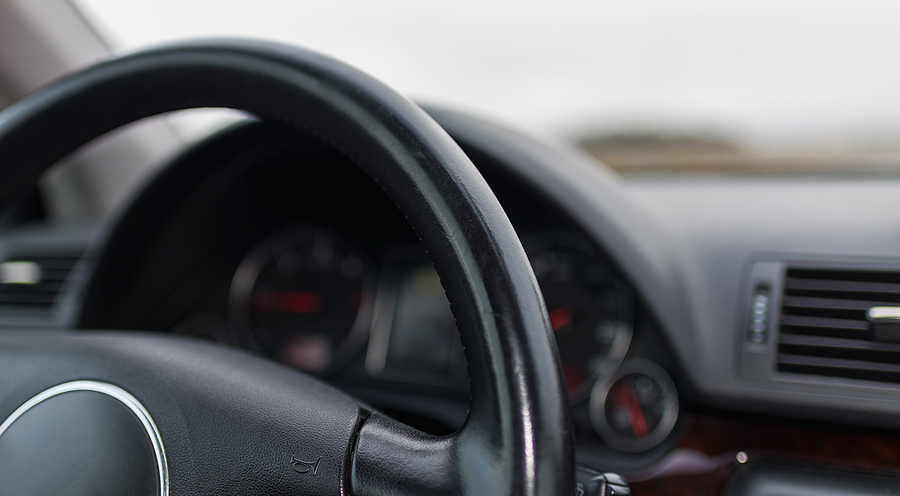 Потребительские отчеты о самых быстрых способах предотвращения запотевания автомобильных стекол