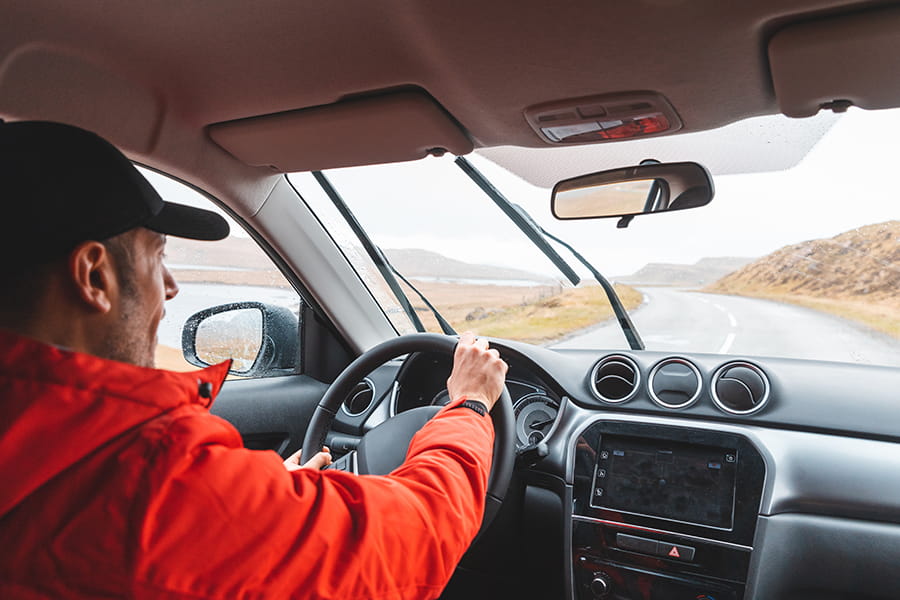 What Type of Windshield Wiper Blades Do I Need?