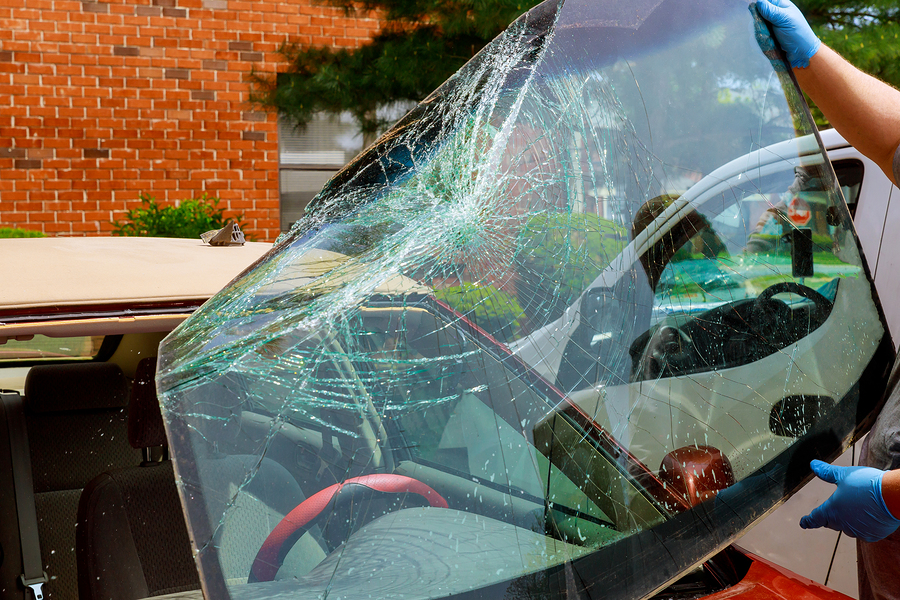 What To Expect From Your Autoglass Technician